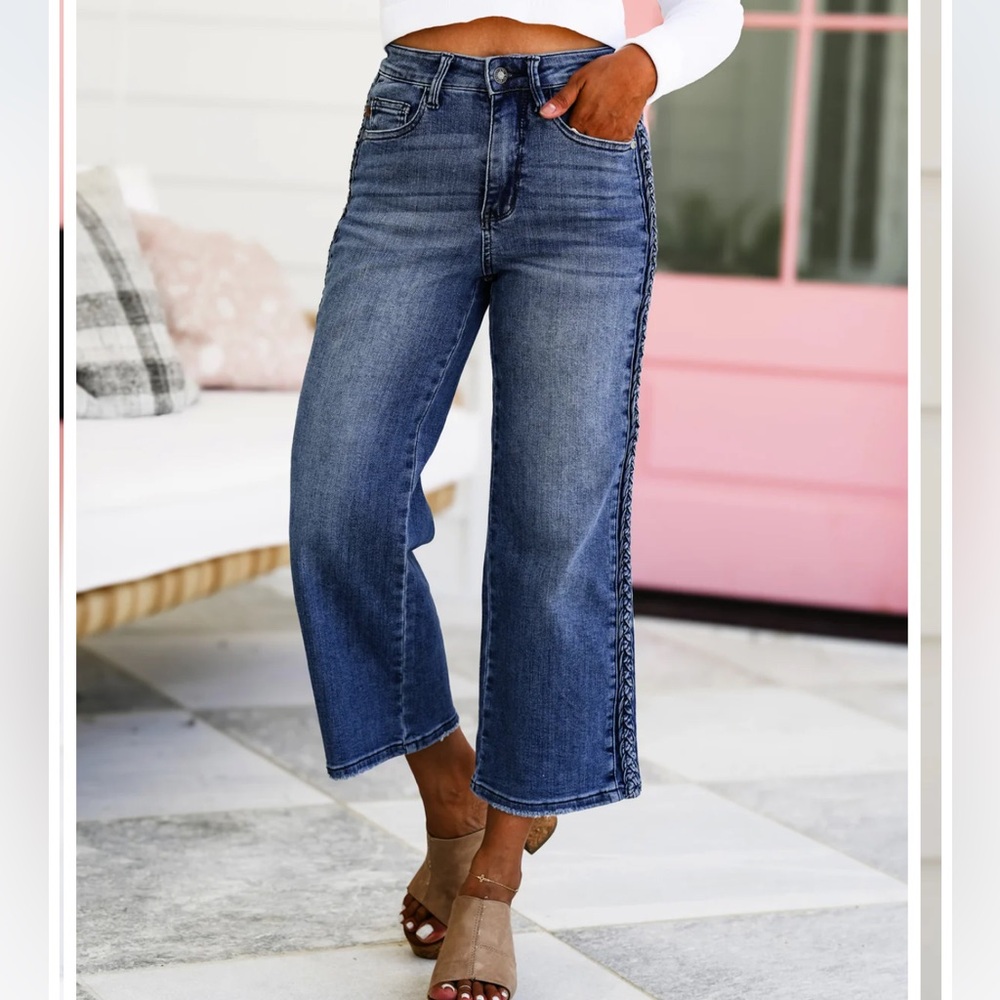 Women's Tummy Control Blue Wide-Leg Jeans Size 9